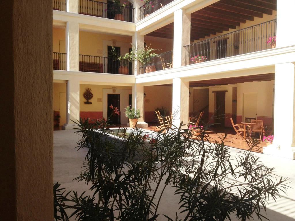 Hotel Boutique Las Palomas De Santiago Pueblo Magico Exteriör bild