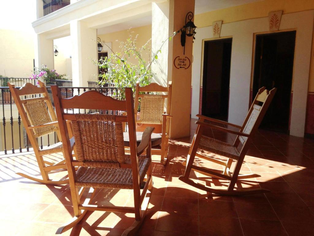 Hotel Boutique Las Palomas De Santiago Pueblo Magico Exteriör bild